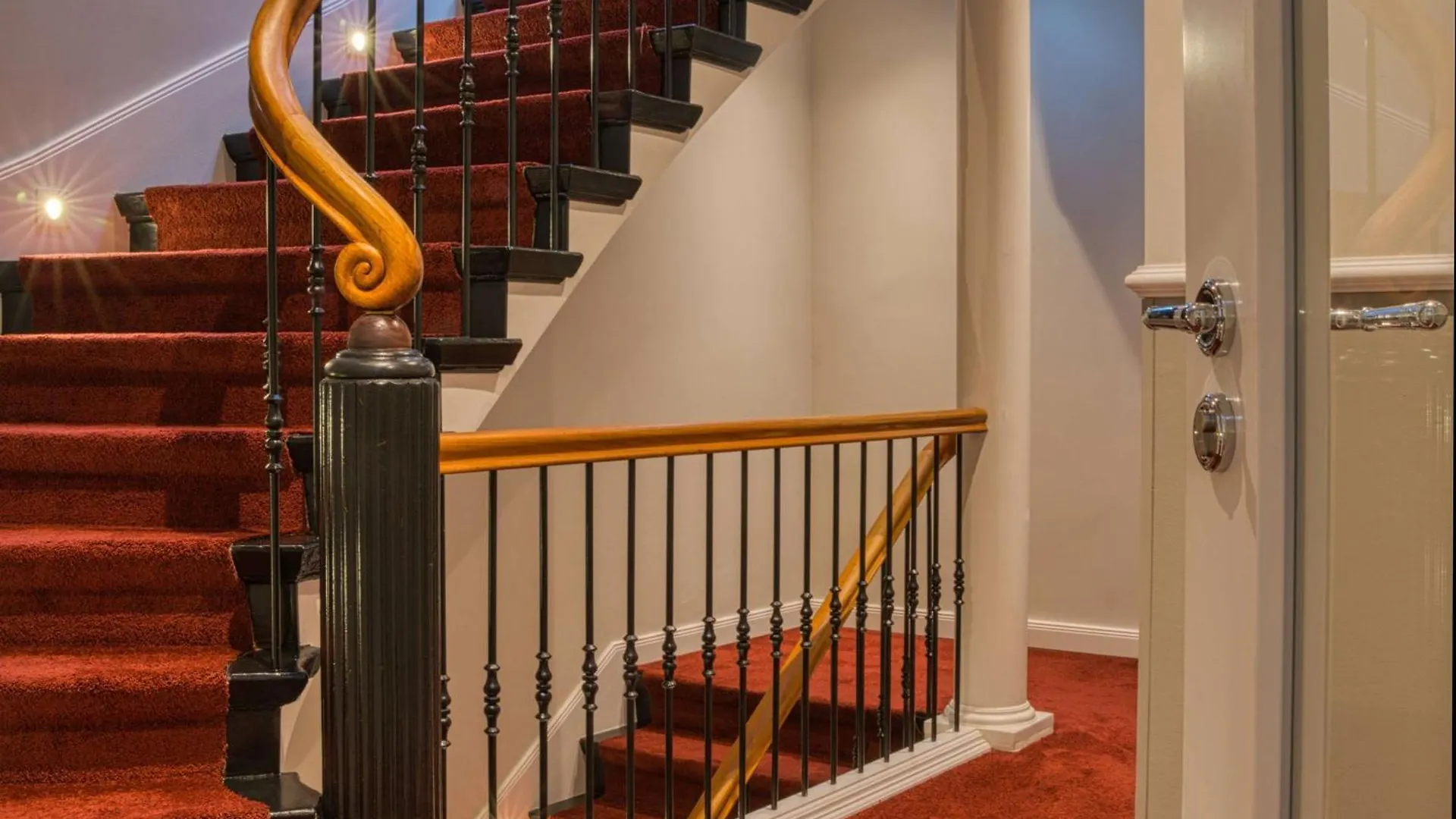 Boutique 53 & 56 Hamburg City, Trademark Collection By Wyndham Hotel